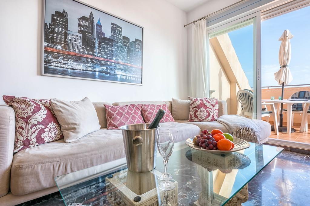 Carvajal Luxury Apartments - Free Parking 푸엔히롤라 외부 사진