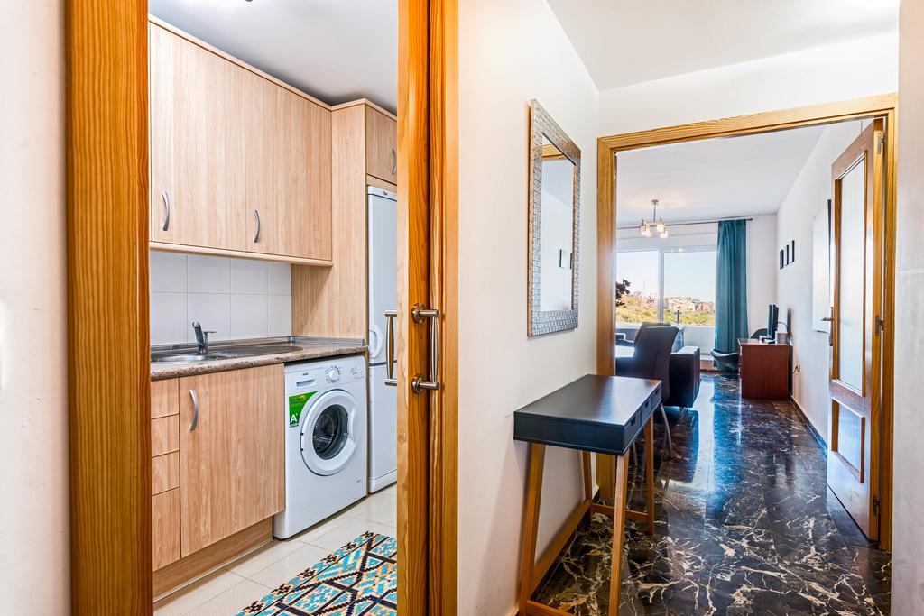 Carvajal Luxury Apartments - Free Parking 푸엔히롤라 외부 사진